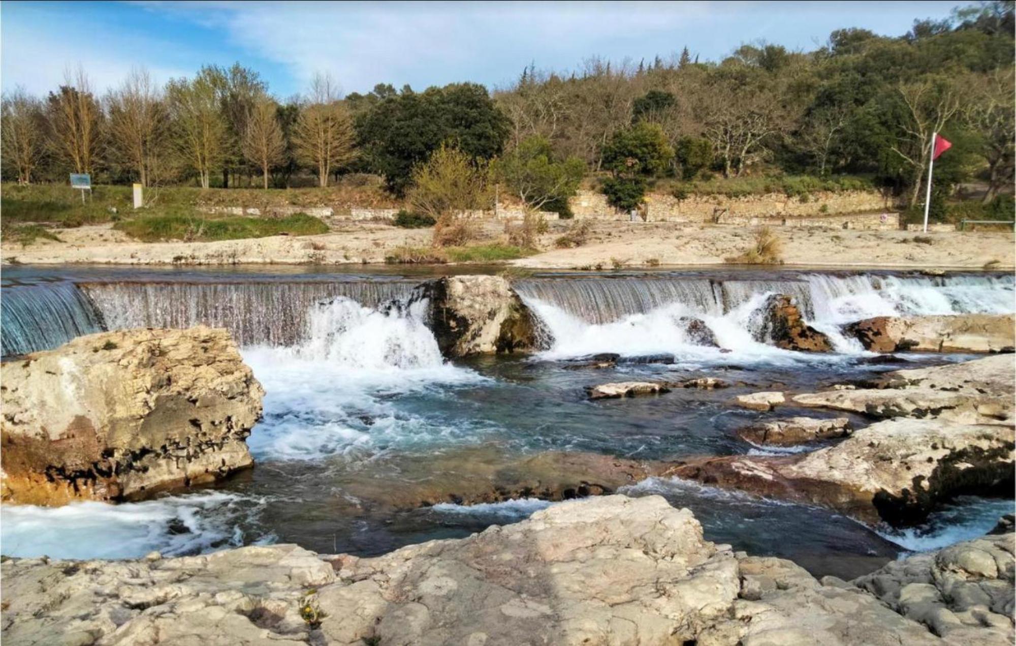 Saint-Laurent-la-Vernède Gite Les Oliviers 10 Pers Piscine Au Calme 4 Etoiles מראה חיצוני תמונה